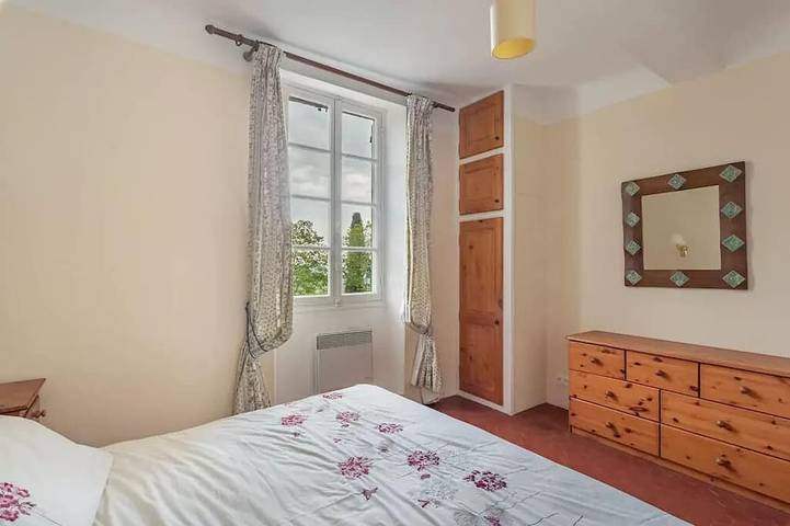 Authentic Provençal Bastide with private pool and garden in medieval town in Seillans, Draguignan region