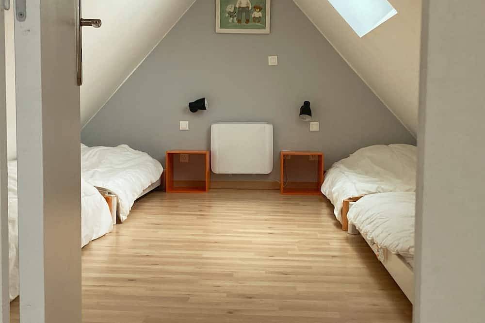 Gîte Beaulieu 500 mètres de la mer avec jardin,terrasse  8 à 10 personnes Wifi in Wimereux, Région de Boulogne-sur-Mer