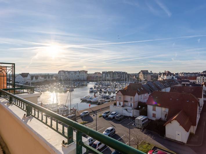 Gîte pour 6 personnes, avec terrasse ainsi que bassin pour enfant et vue à Dives-sur-Mer - 4