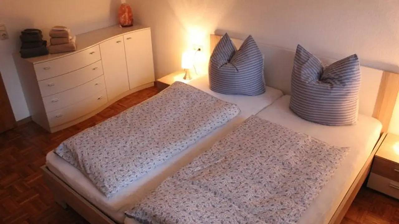 Ganze Ferienwohnung, Ferienwohnung für 2 Personen (56 m²) in Bad Zwesten in Bad Zwesten, Schwalm-Eder-Kreis