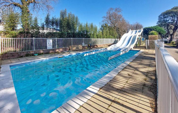 Camping pour 6 personnes, avec jardin et terrasse à Carnac - 3