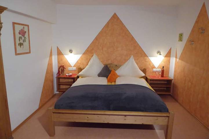 Ferienwohnung für 4 Personen, mit Whirlpool und Garten in Absberg - 3