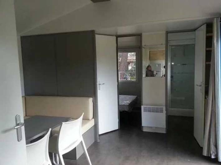 Camping für 2 Personen, mit Terrasse in Vaucluse - 4