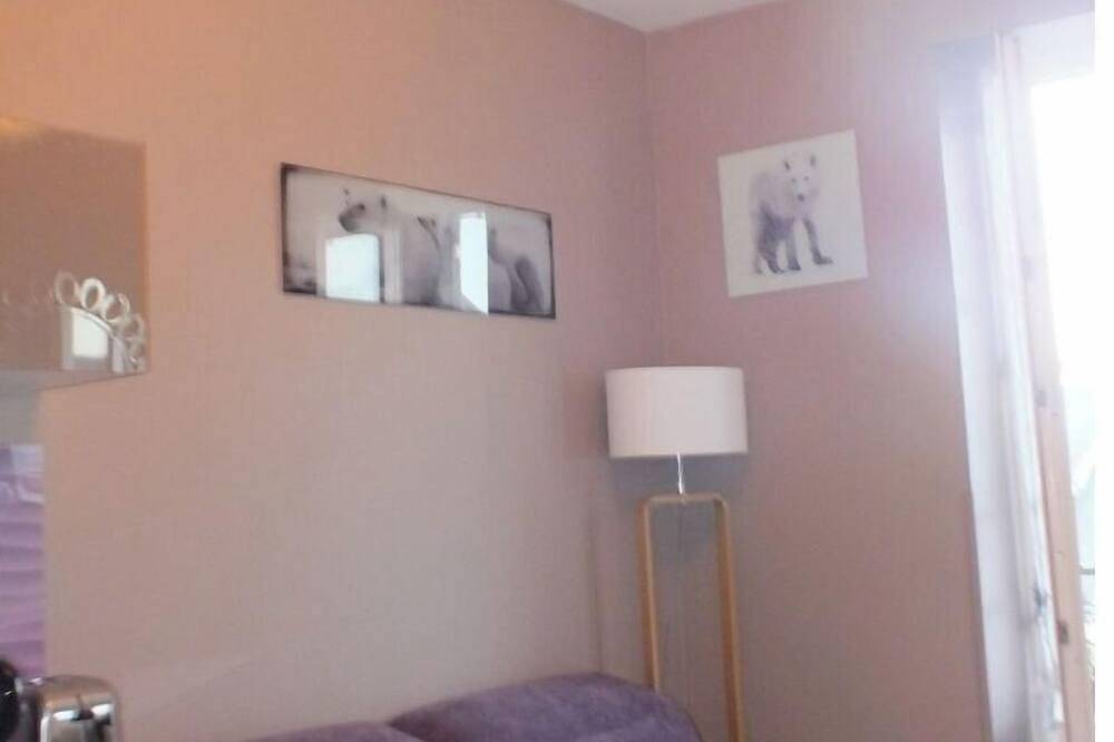 Entire apartment, Residence Valissou - Cosy apartment design in Châteauroux, Châteauroux region