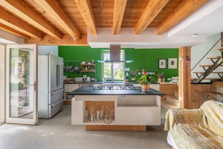 Location de vacances pour 12 personnes, avec jardin et terrasse à Verteillac - 4