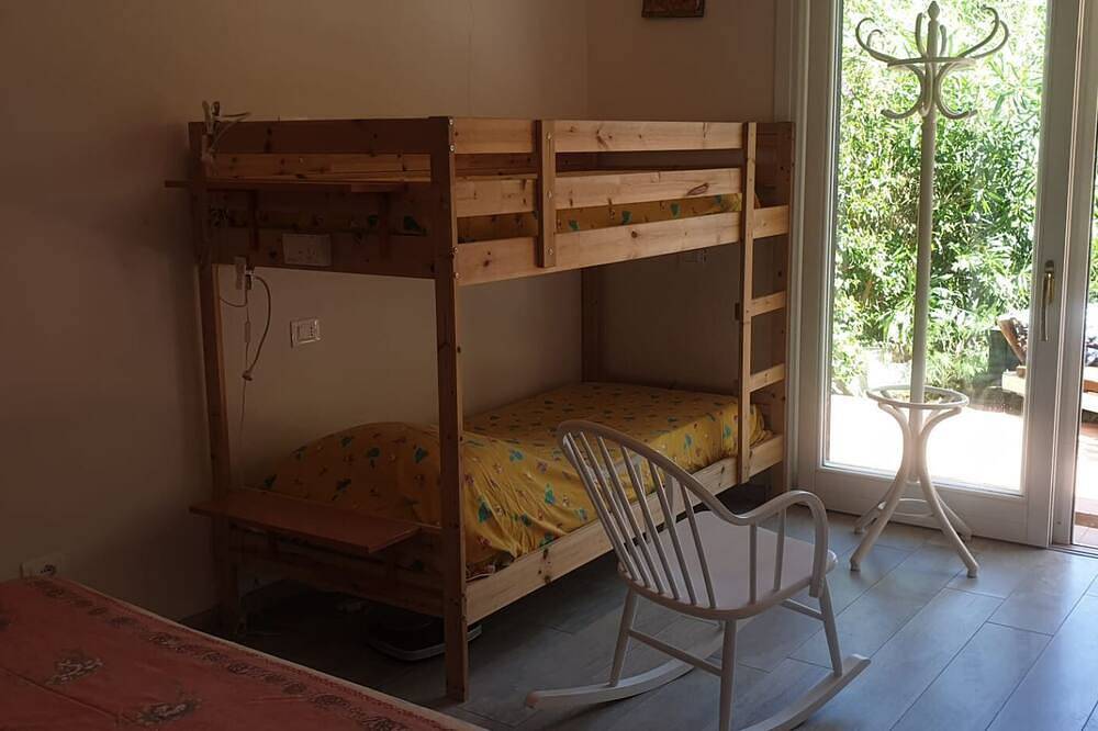Ganze Wohnung, Casa vacanze Fanny - Casa vacanza Fanny in Spiaggia Fetovaia, Campo nell'Elba