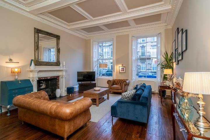 Glamping for 6 people, with garden in Edinburgh