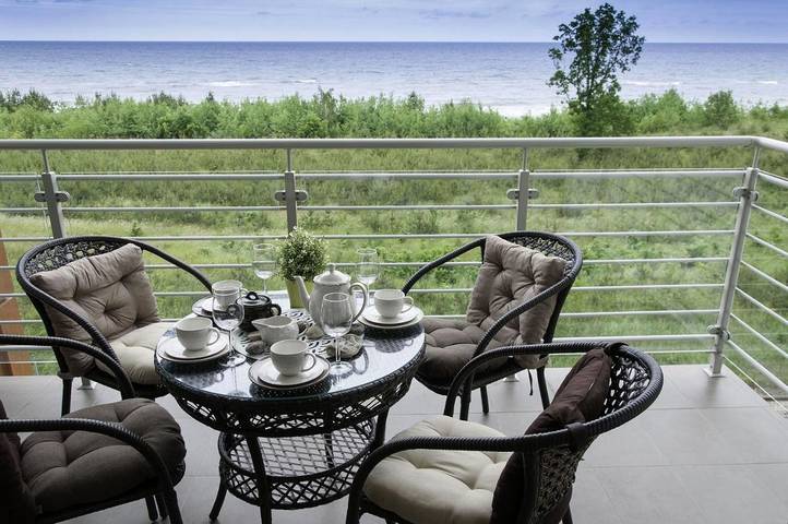 Ferienwohnung für 5 Personen, mit Balkon und Ausblick in Dziwnówek