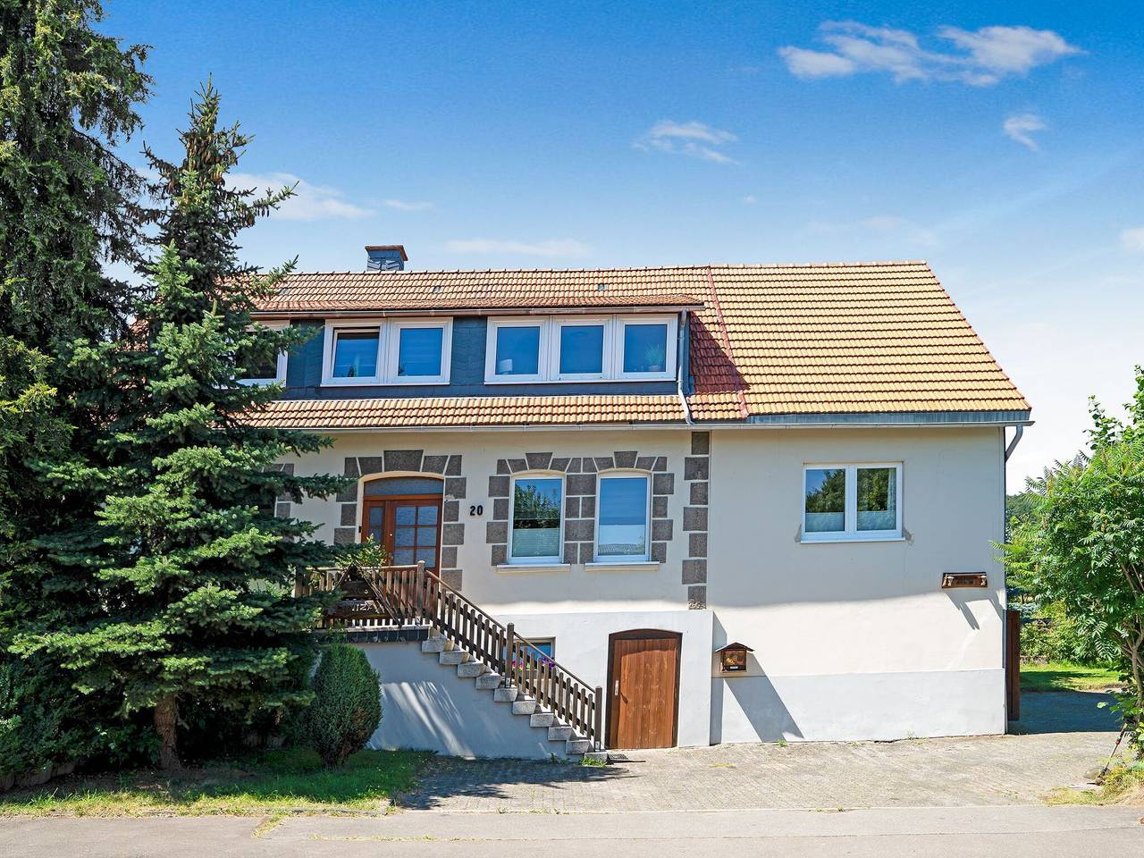 Ganze Wohnung, Wohnung in Stormbruch in der Nähe des Skigebietes in Diemelsee, die Mittelgebirge