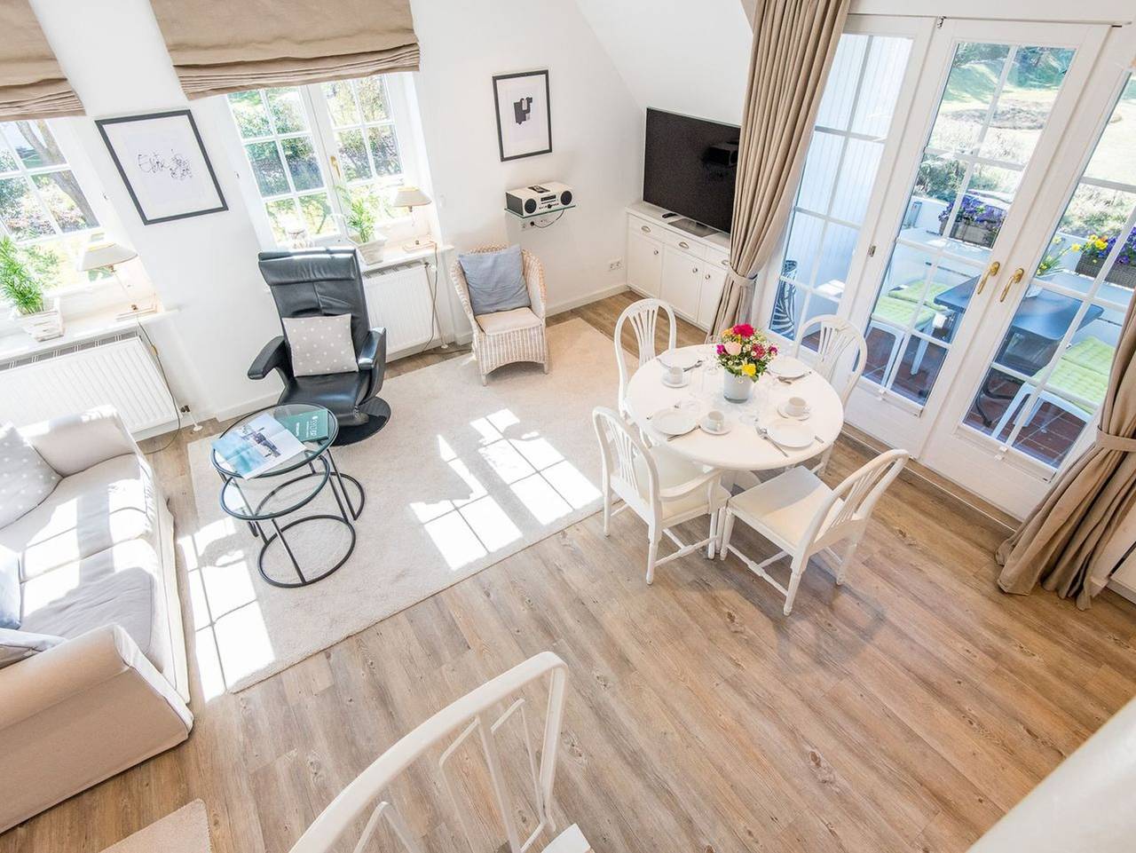 Ganze Ferienwohnung, Haus Skandia, App. 4 - Strandnahe 3-Zimmer Ferienwohnung auf ca. 56 m² Wohnfläche für bis zu 4 Personen in Wenningstedt, Sylt