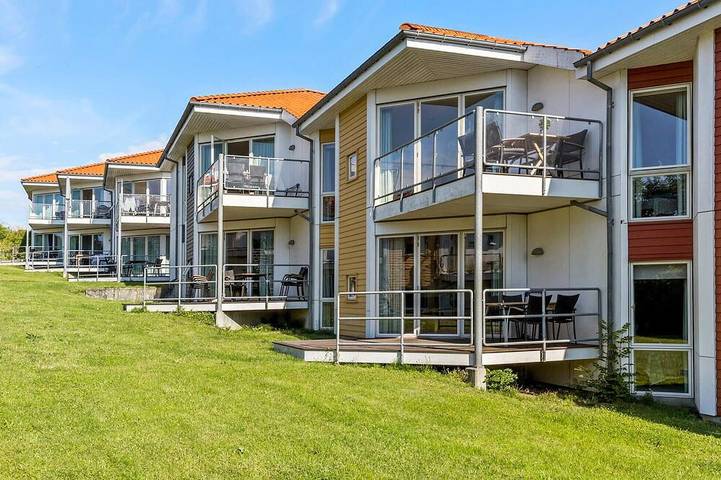 Vacation rental for 5 people, with terrace in Bornholm