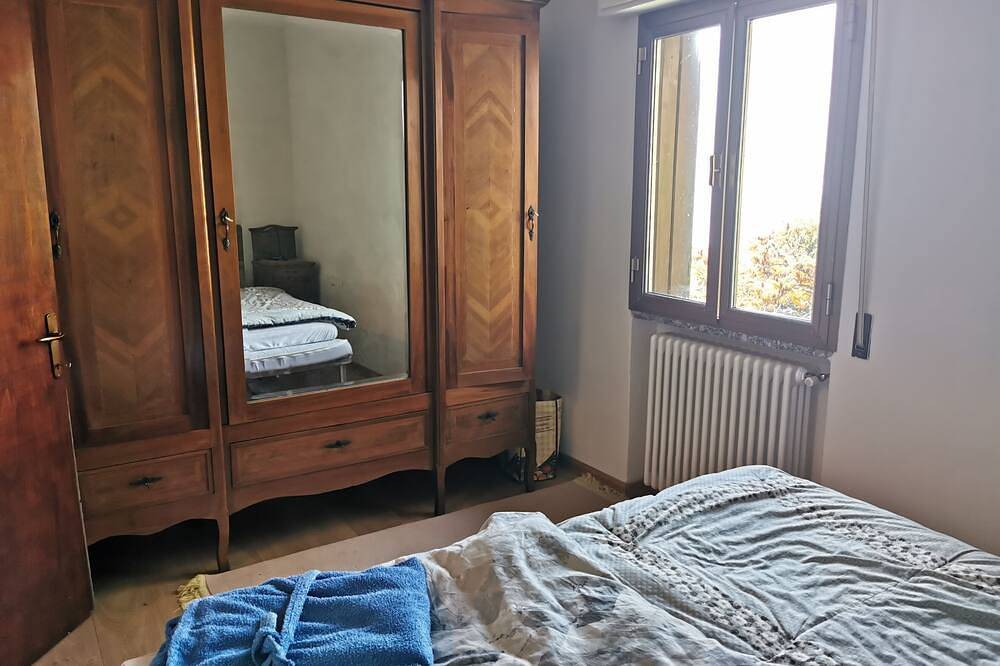 Ganze Wohnung, Montilago House on Lake Como. in Montalto, Montemezzo