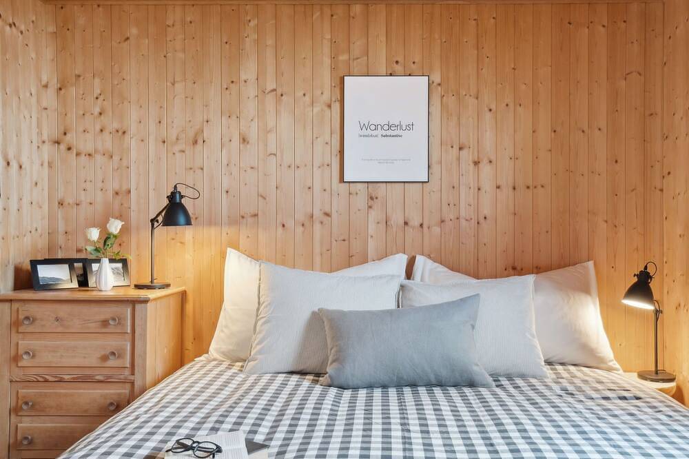 Ganze Wohnung, Maiensäss Stafel 45, (Mutten). in Oberhalbsteiner Alpen
