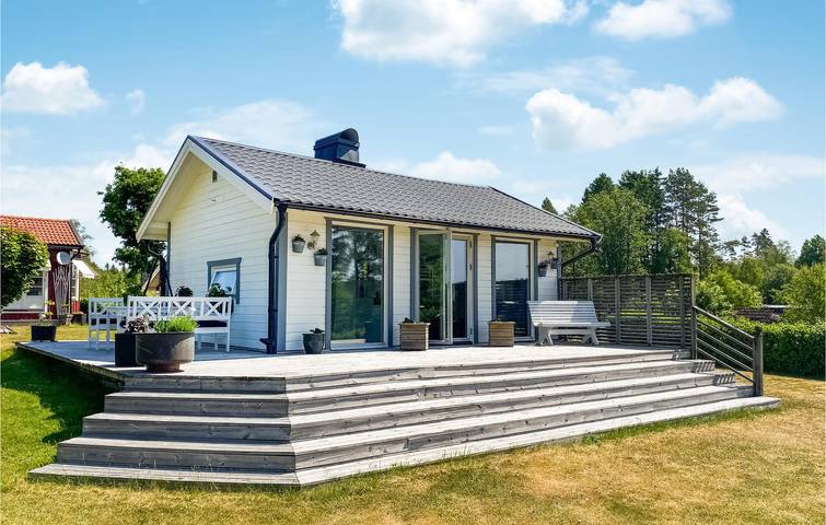Hus för 5 Personer med trädgård in Västergötland