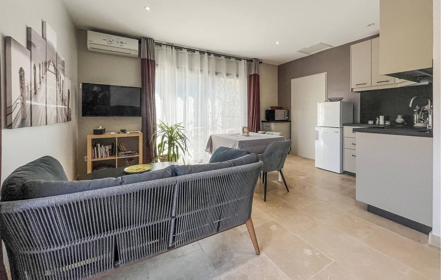 Gemütliche Wohnung mit WiFi und AC, in der Nähe von Aureille in Aureille, Arles und Umgebung