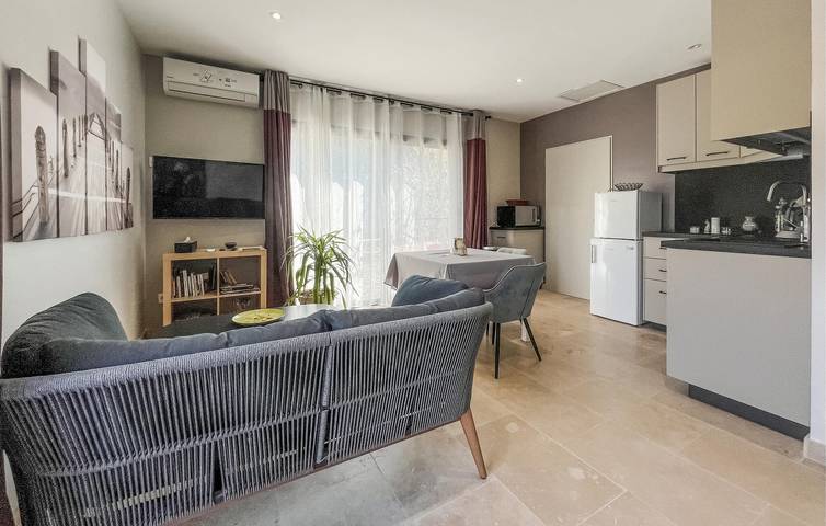 Location de vacances pour 2 personnes à Aureille - 3