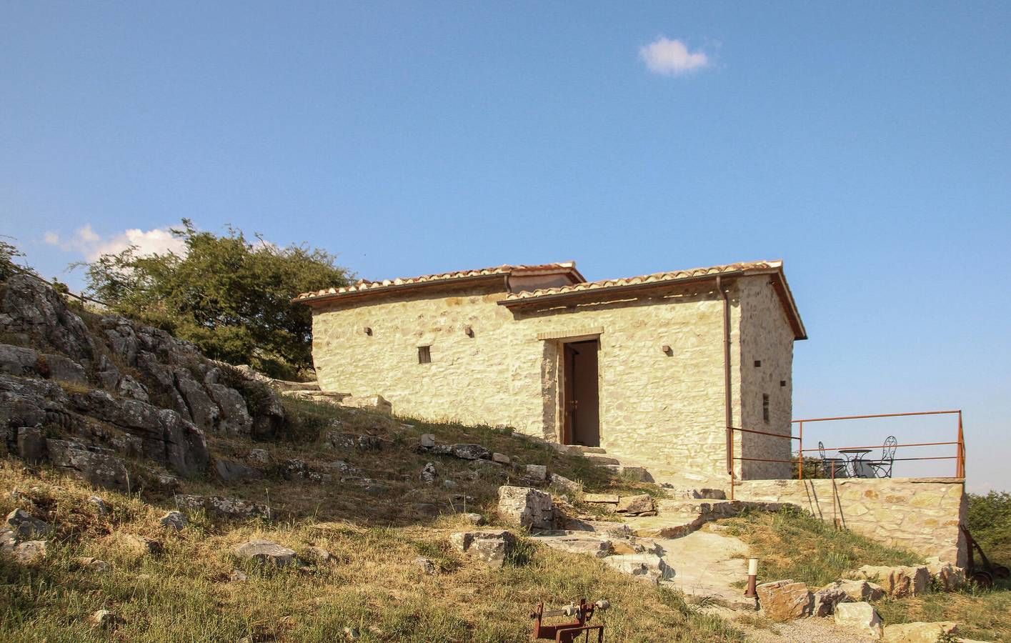 Ganze Ferienwohnung, Wohnung am Fluss mit Parkplatz und Garten - 1,5 km zum Torrente Zancona in Arcidosso, Grosseto Provinz