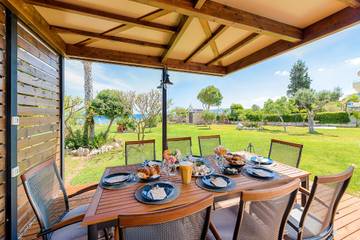 Holiday Home for 8 People in Ialysos, South Aegean region, Photo 2