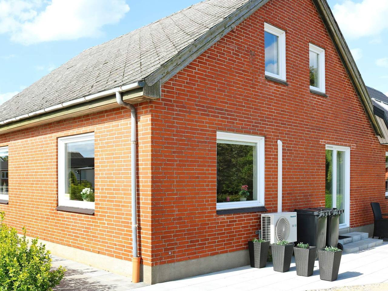 10 person feriebolig i Hadsund in Hadsund, Himmerland