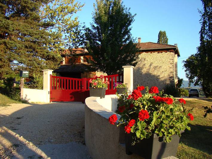 Gîte pour 7 personnes, avec piscine ainsi que jardin et terrasse dans la Drôme - 3