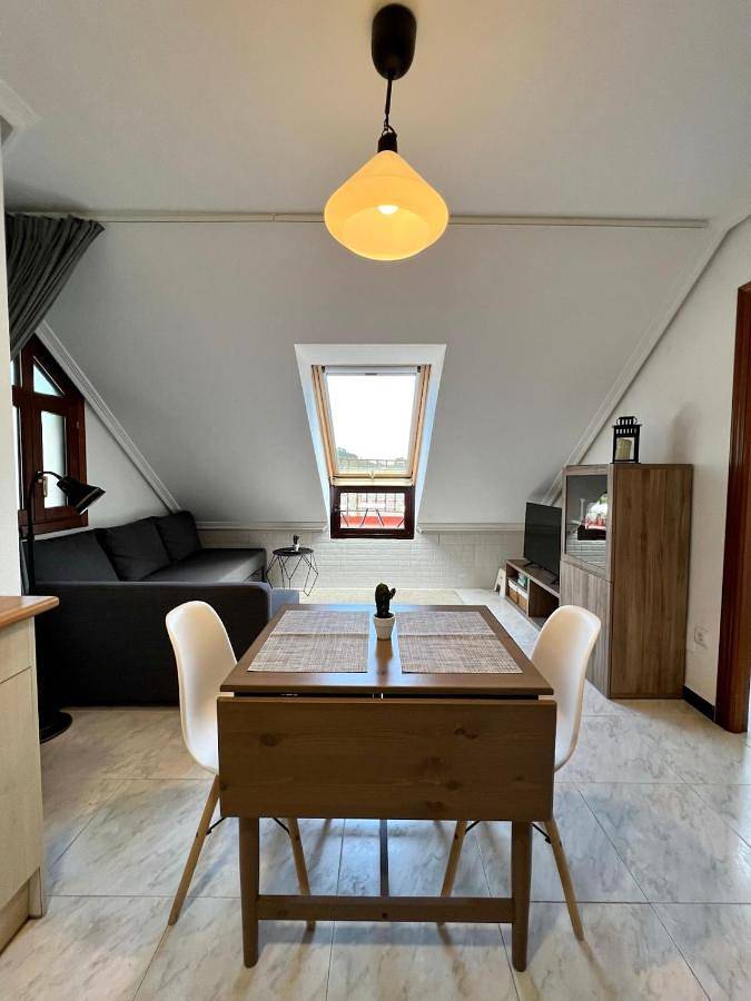 Apartamento para 4 personas, con terraza y vistas en Val de San Vicente