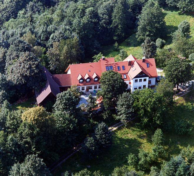 Ferienhaus für 2 Personen, mit Balkon/Terrasse und Terrasse sowie Garten und Pool im Frankenwald
