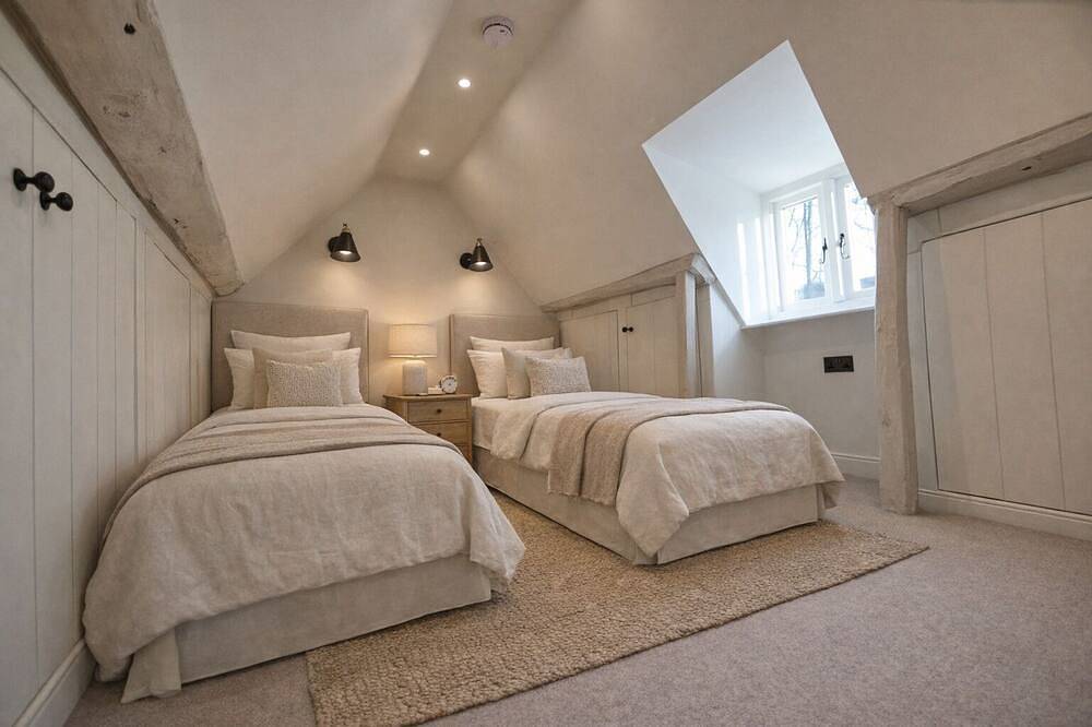 Ferienhaus-Luxus-Ensuite mit Dusche-Gartenblick-Grade 2 Listed Town House in Marlow, Chiltern Hills