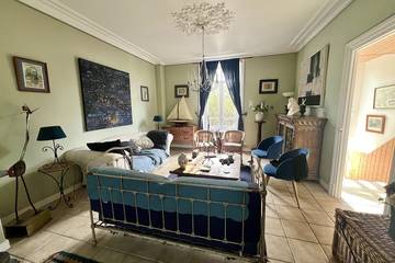 Gîte pour 15 personnes, avec jardin et terrasse dans Port Tudy
