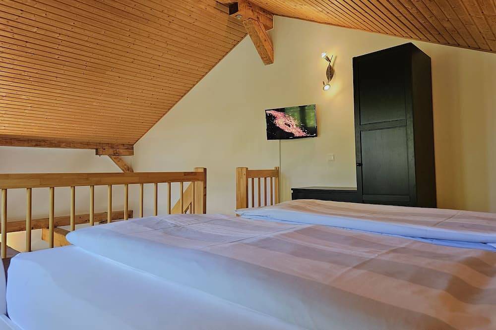 Ganze Wohnung, Lichrdurchflutete 2-Raum-Wohnung auf 2 Ebenen mit Meerblick in Meschendorf, Rerik