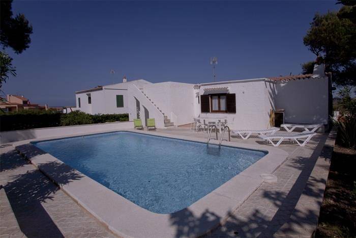 Apartamento vacacional entero, Villa con piscina privada y unas increibles vistas al mar in Port d'Addaia, Es Mercadal