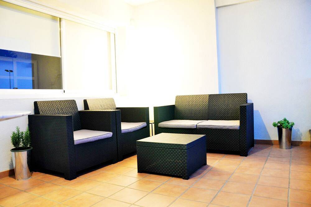 Entire apartment, Great apartment on the beach, very close to Barcelona. First sea line in Vilassar de Mar, Costa del Maresme