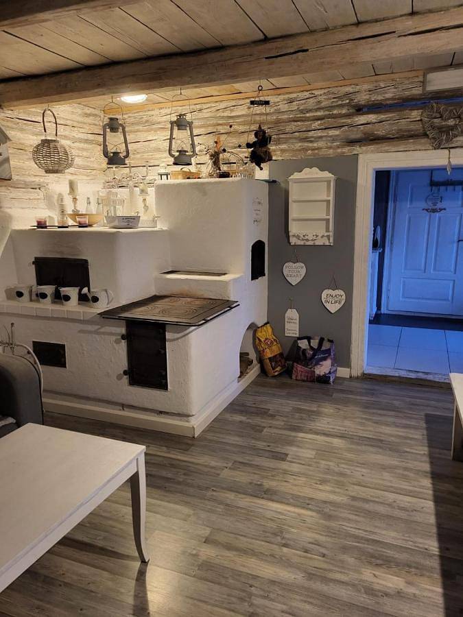 Dom dla 11 osób, z basen dla dzieci i widok oraz basen i ogród, zwierzęta dozwolone w Laskowa - Kamionna