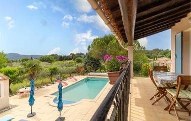 Location De Vacances pour 4 Personnes dans Lauris, Parc naturel régional du Luberon, Photo 1