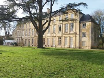 Hôtel pour 4 personnes, avec vue ainsi que jardin et vue sur le lac dans Thue et Mue