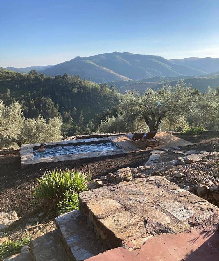 Casas na montanha, Rio,vistas fantásticas e piscina in Curopos e Vale de Janeiro, Montesinho