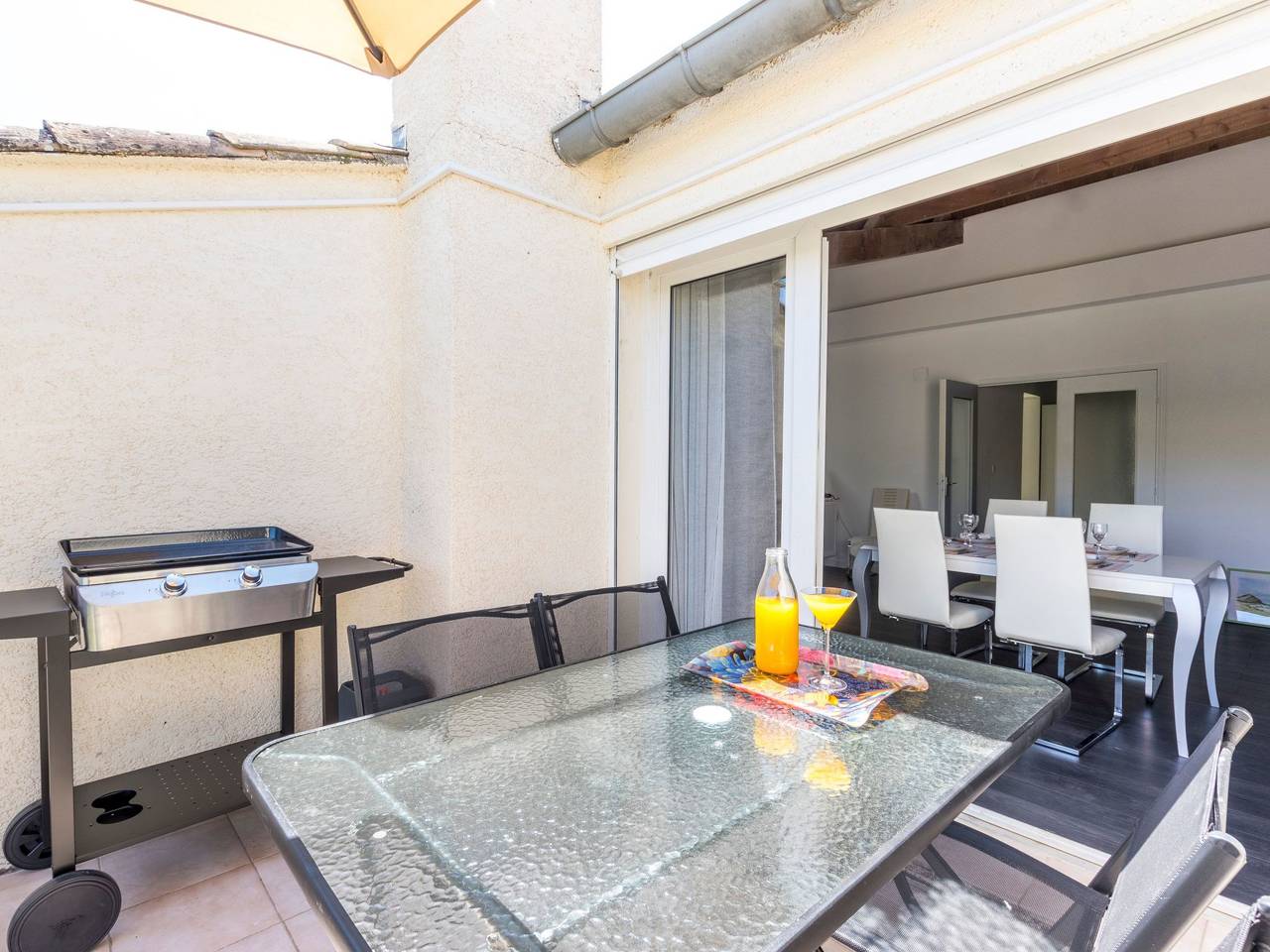 Appartement entier, Zwischen Meer, Seen und Bergen in Hérépian, Région de Béziers