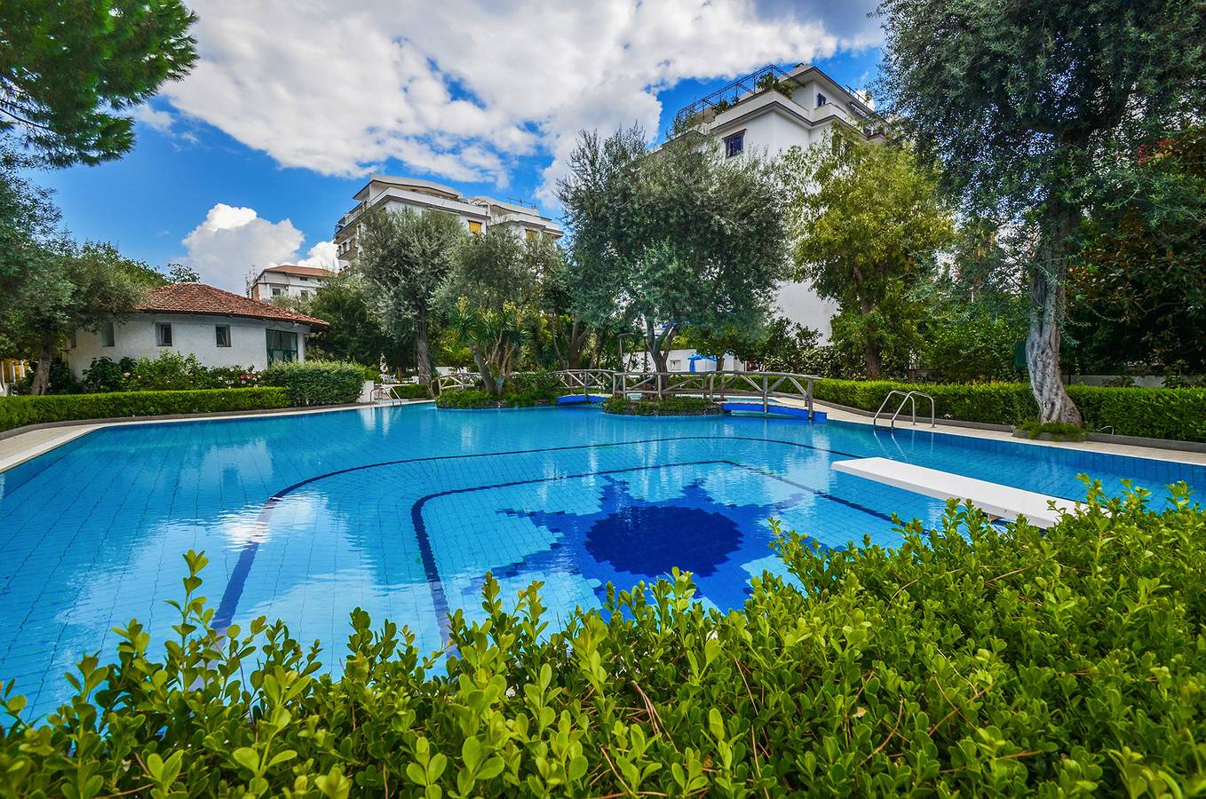 Ganze Wohnung, Amore Rentals - Appartamento Carmela con Piscina Condivisa e Aria Condizionata in Sorrent, Sorrento Coast