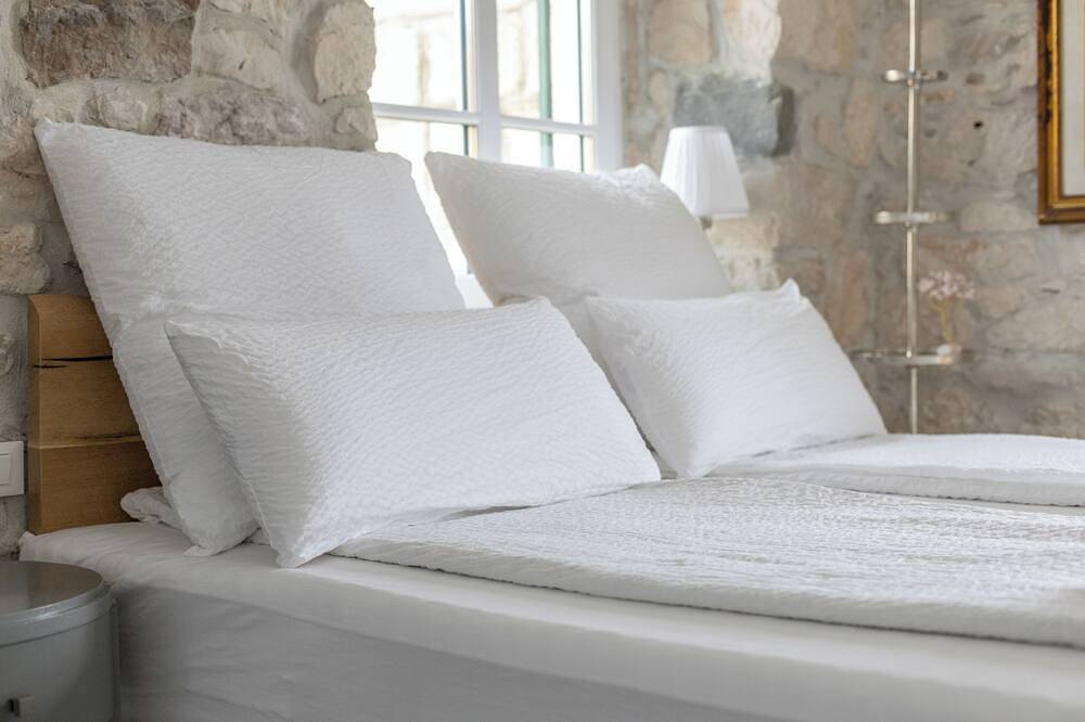 Casa Columba - 4 Star Design Boutique Hotel - Christopher Columbus Luxury Room in Makarska, Rivera de Makarska