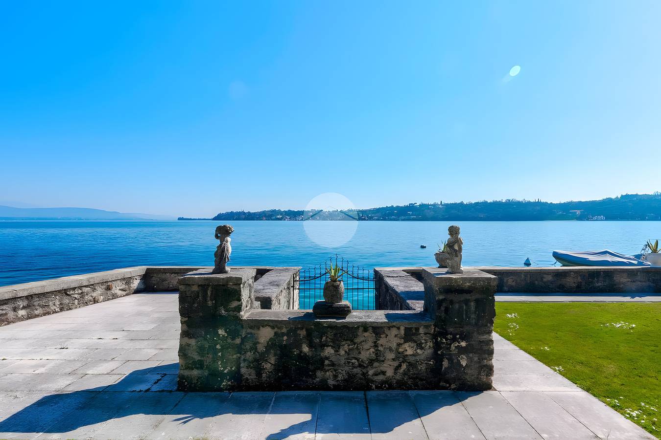 Ganze Wohnung, Apartment 'La Gioconda' mit Seeblick, Wlan und Klimaanlage in Salò, Gardasee-Berge