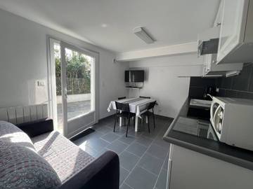 Glamping for 2 People in Cambo-les-Bains, French Basque Country, Photo 3