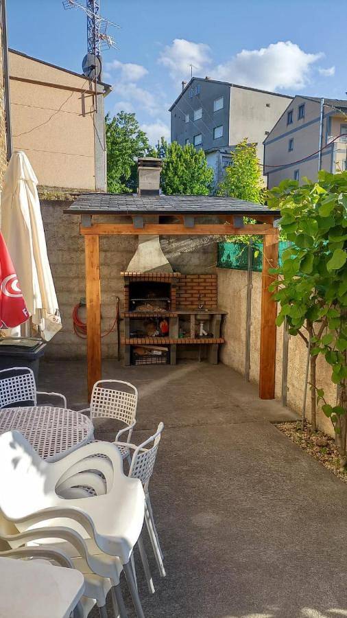 Chalet para 16 personas, con Terraza además de Piscina y Vistas en Provincia de Lugo - 3
