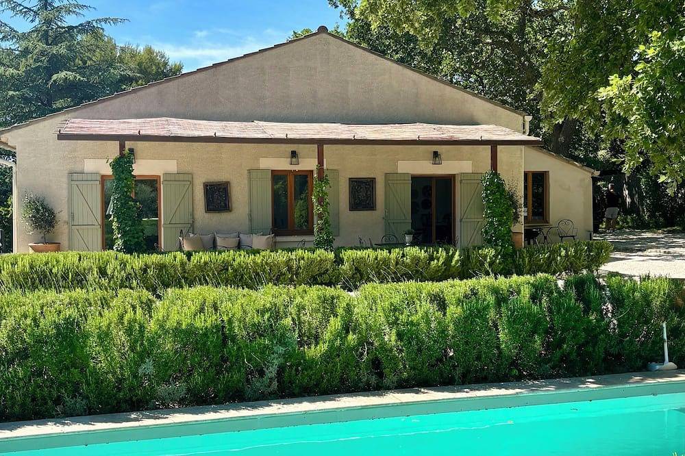 Villa Boheme Oppede Piscine Jardin Vue Luberon in Oppède, Regionaler Naturpark Luberon