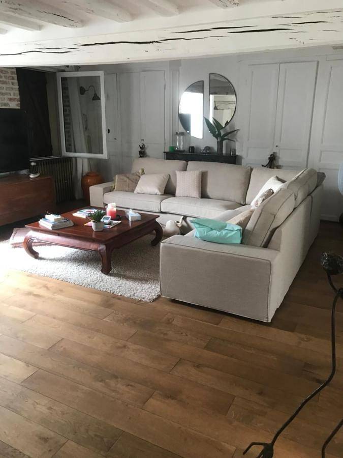 Gîte pour 7 personnes, avec jardin, animaux acceptés à Marboué