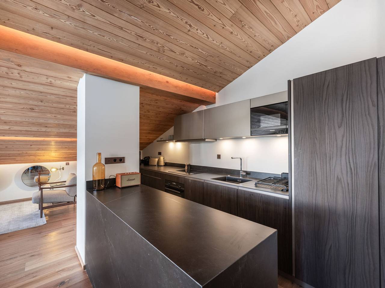 Entire apartment, New Ski-In/Ski-Out Duplex Apartment with Pool and Spa in Courchevel 1850 in Courchevel 1850, Saint-Bon-Tarentaise