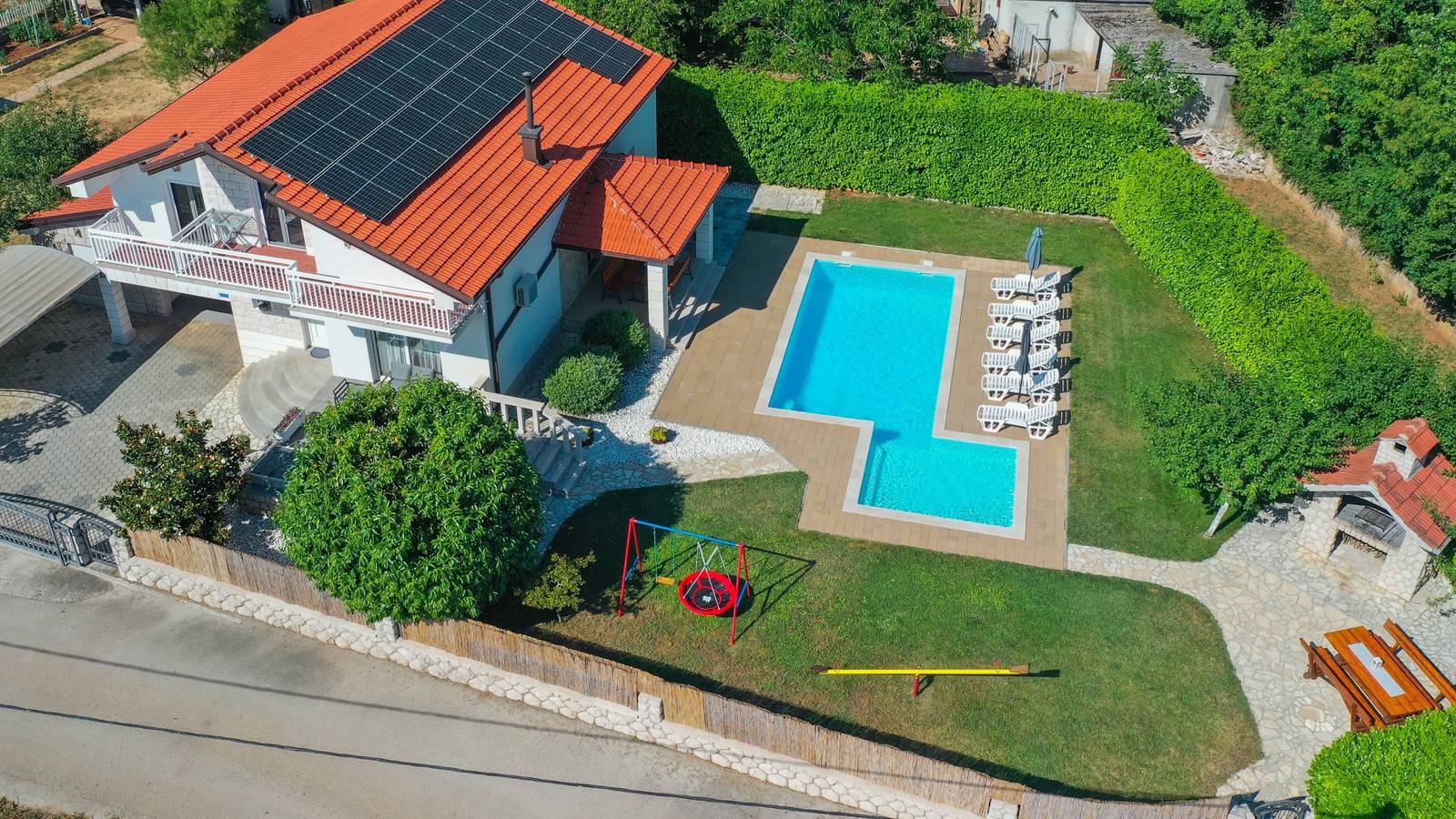 Villa Jelavic - Makarska by Villas Guide in Imotski, Makarska Riviera