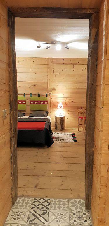 Chambre d’hôte pour 3 personnes, avec jardin ainsi que piscine et jacuzzi dans le Jura - 4