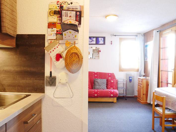 Studio entier, Studio rénové Montchavin proche commerces, pistes, avec balcon in Bellentre, La Plagne-Tarentaise