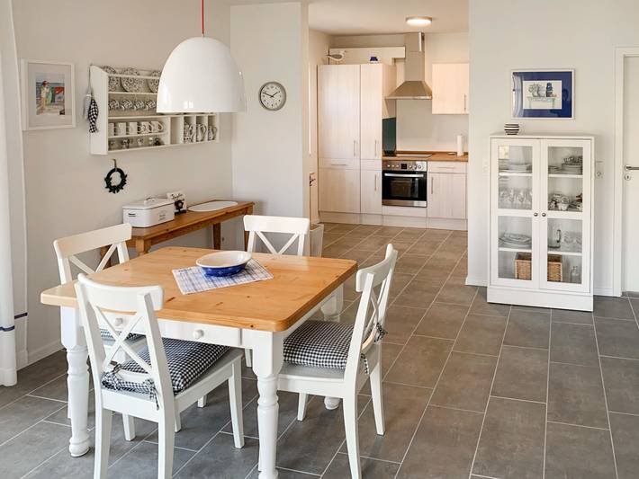Ferienhaus für 4 Personen, mit Terrasse und Garten in Jemgum