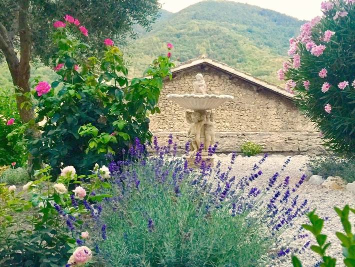 Chambre d’hôte pour 2 personnes, avec jardin à Spoleto