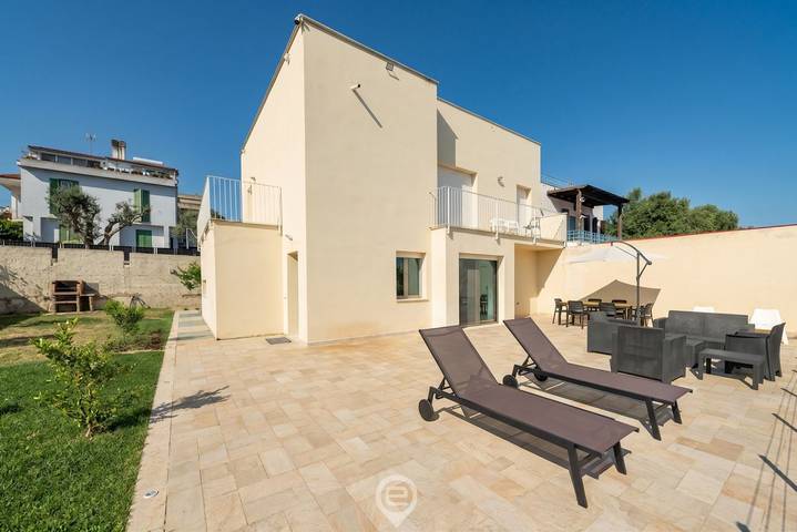 Villa für 7 Personen mit Garten in Poetto (Cagliari), Quartu Sant'Elena